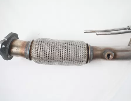 Rear Section of Muffler with Three Way Catalysis (National 6th Grade)