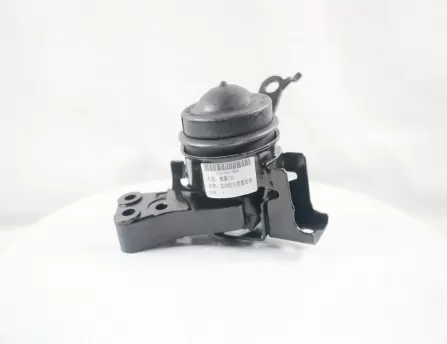 Engine rubber pad right